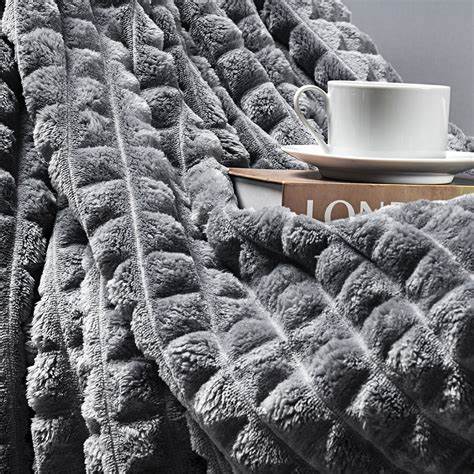 cobertor quente para inverno 2025
manta flannel casal queen
manta aveludada macia para cama
cobertor confortĂĄvel para dona de casa
manta de microfibra premium
enxoval de inverno completo
mantas decorativas para cama